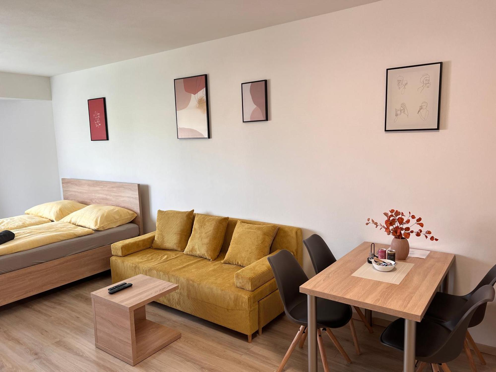 Apartament Saratovska Trenčín Zewnętrze zdjęcie
